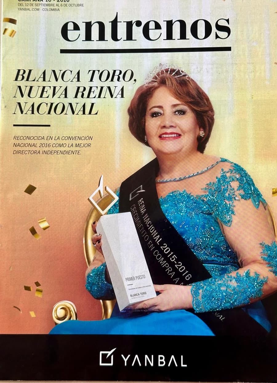 Portada de la revista Yanbal entrenos: Blanca Toro, nueva Reina Nacional, reconocida en la Convención Nacional como la mejor Directora Independiente